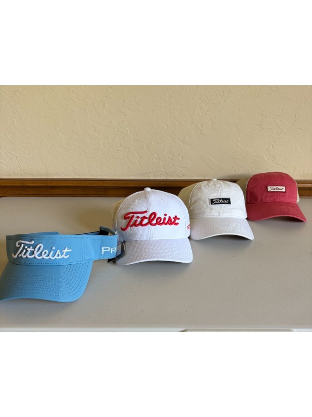 Set of 4 New! Titleist Golf Baseball Hats Visors